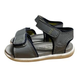 See Kai Run Basics Water Friendly Gray White Strap Slip On Sandals Sz 4 Toddler